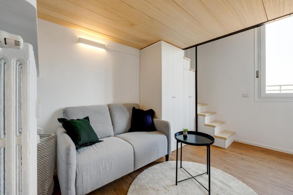 Homeby, Cozy Penthouse Apartment Milão Exterior foto